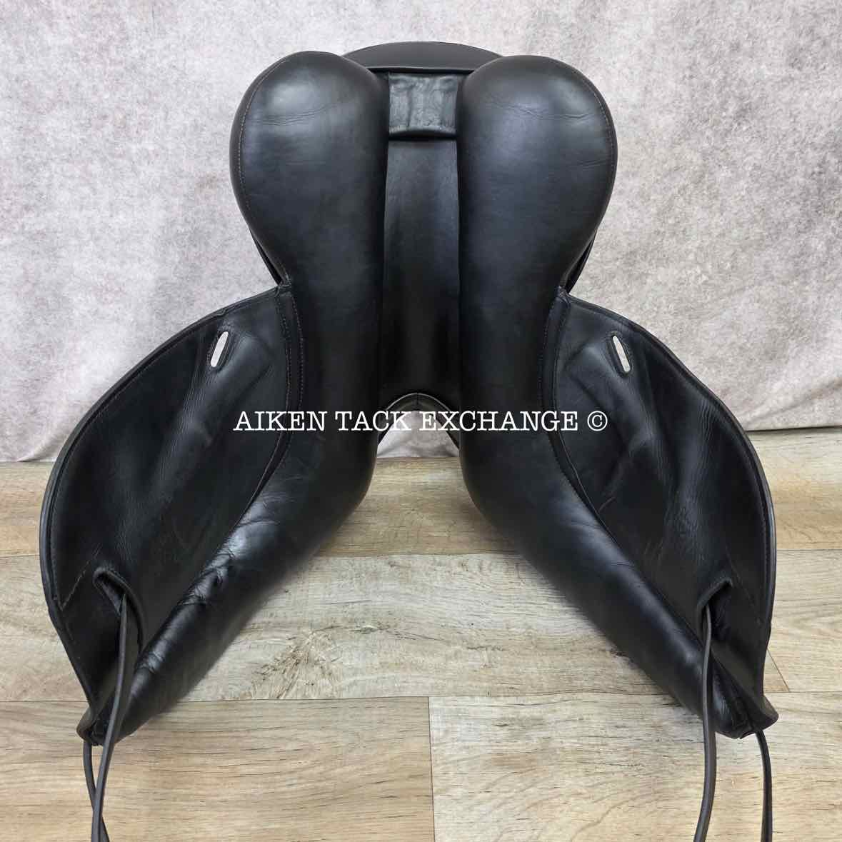 Takt TSD-10 Monoflap Dressage Saddle, 17.5" Seat, Wide Tree, Wool Flocked Panels