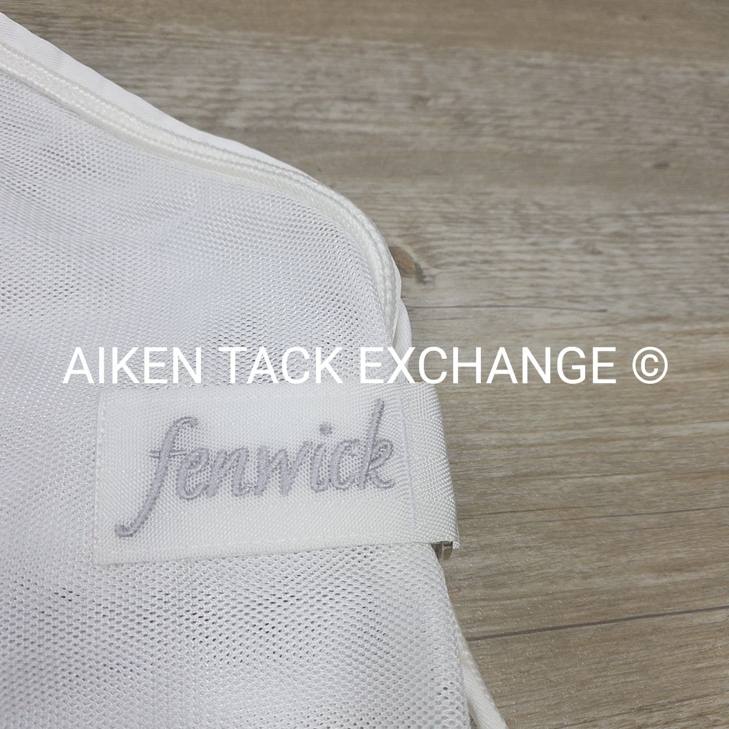 Fenwick Equestrian BodyGuard Mesh Cooler, White (has some marks) 62"