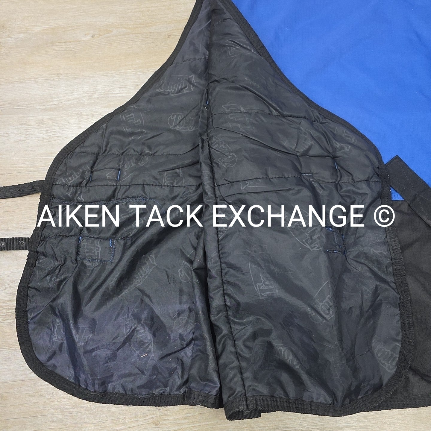 Tough 1 Medium Weight Turnout Blanket, 84"