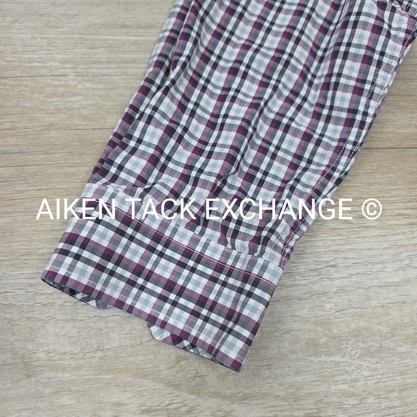 Cinch Long Sleeve Button Down Top, Size Large