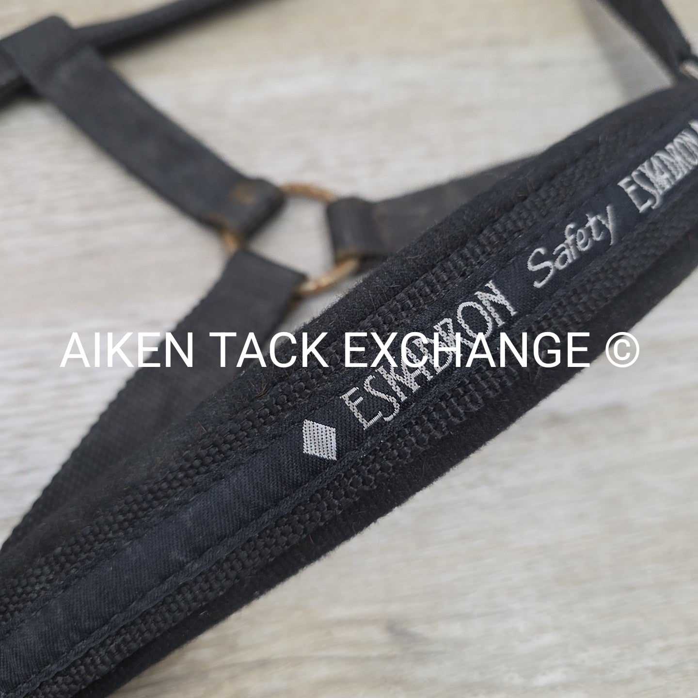 Eskadron Halter, Size Full