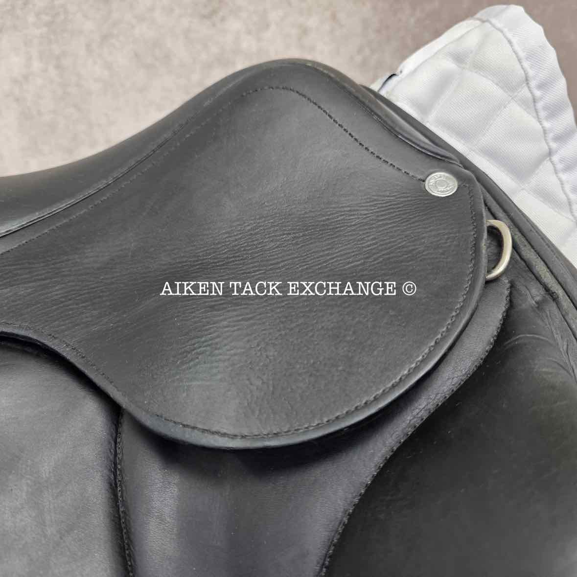 2016 Antares Cadence Monoflap Dressage Saddle, 17" Seat, 3D Flap, Medium Wide Tree, Foam Panels, Full Buffalo Leather