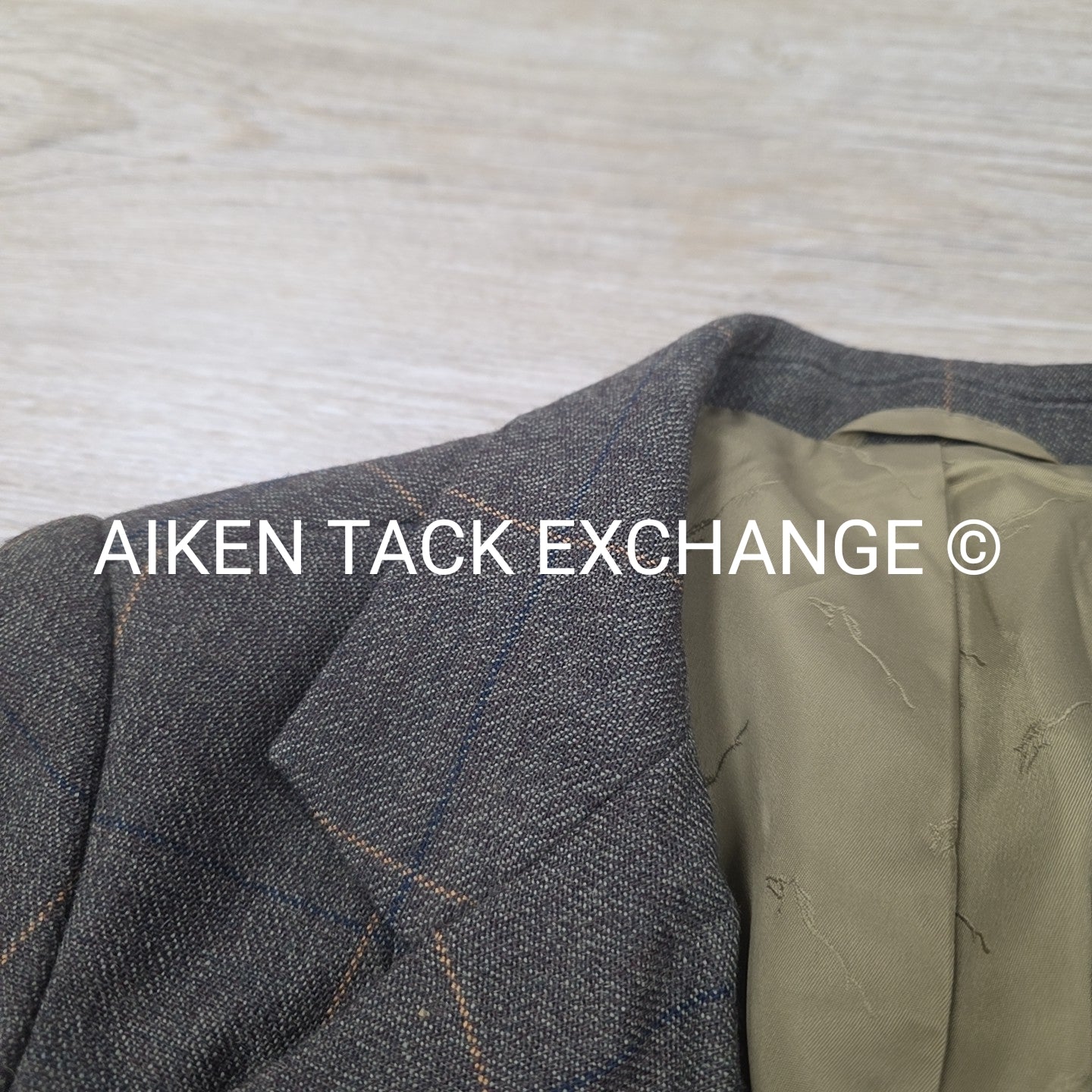 Shires Huntingdon Hunt/Show Coat, Size 10 (EU 38)