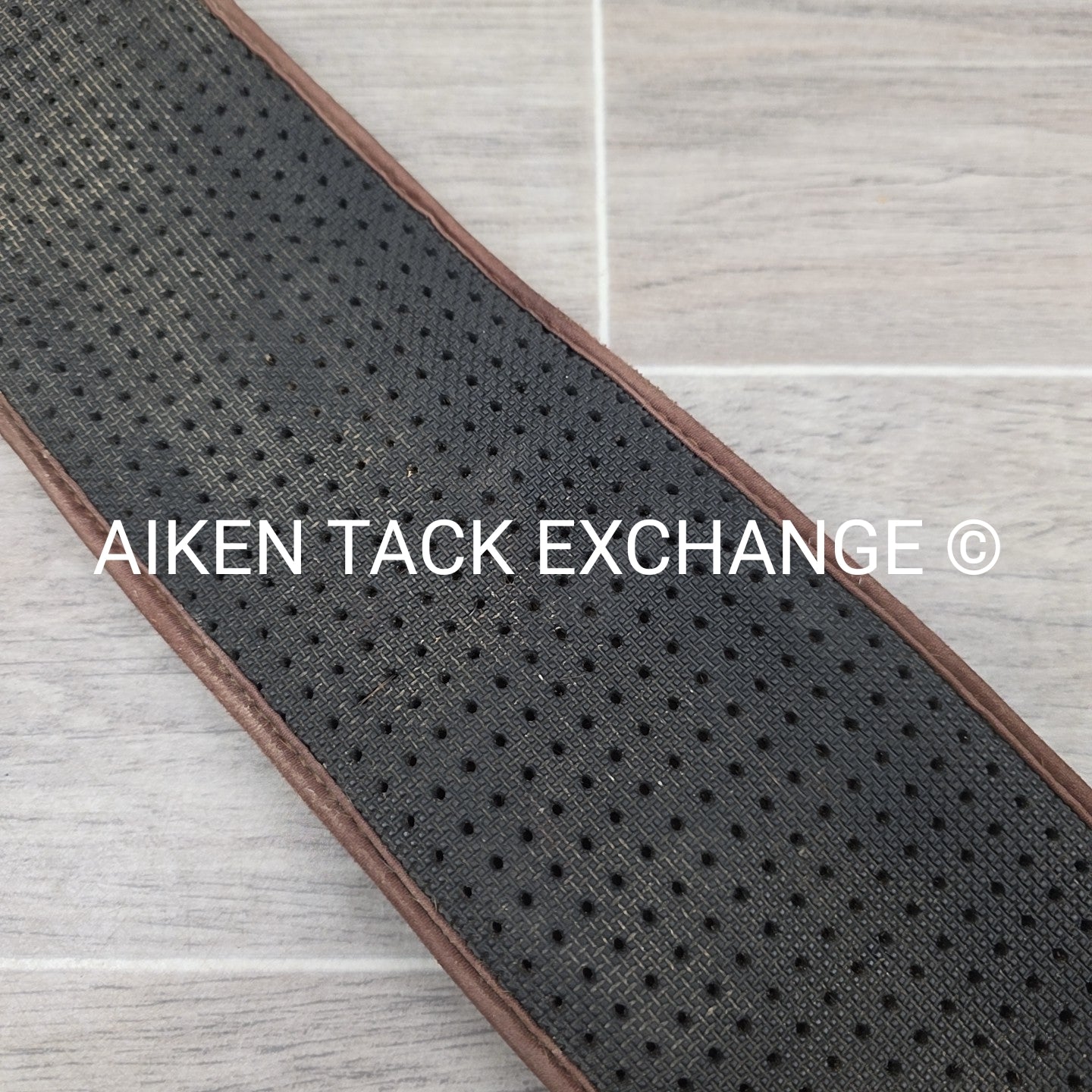 Professional's Choice SMx VenTech Girth, Brown, 26"