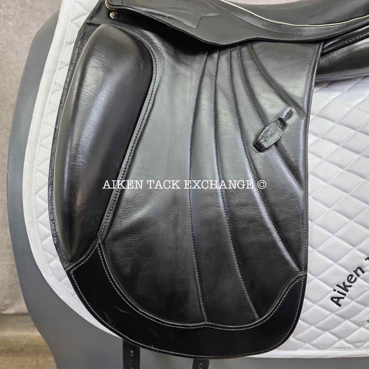 2018 Kentaur Ithaka AP Dressage Saddle, 18" Seat, Wide Tree, Wool Flocked Panels