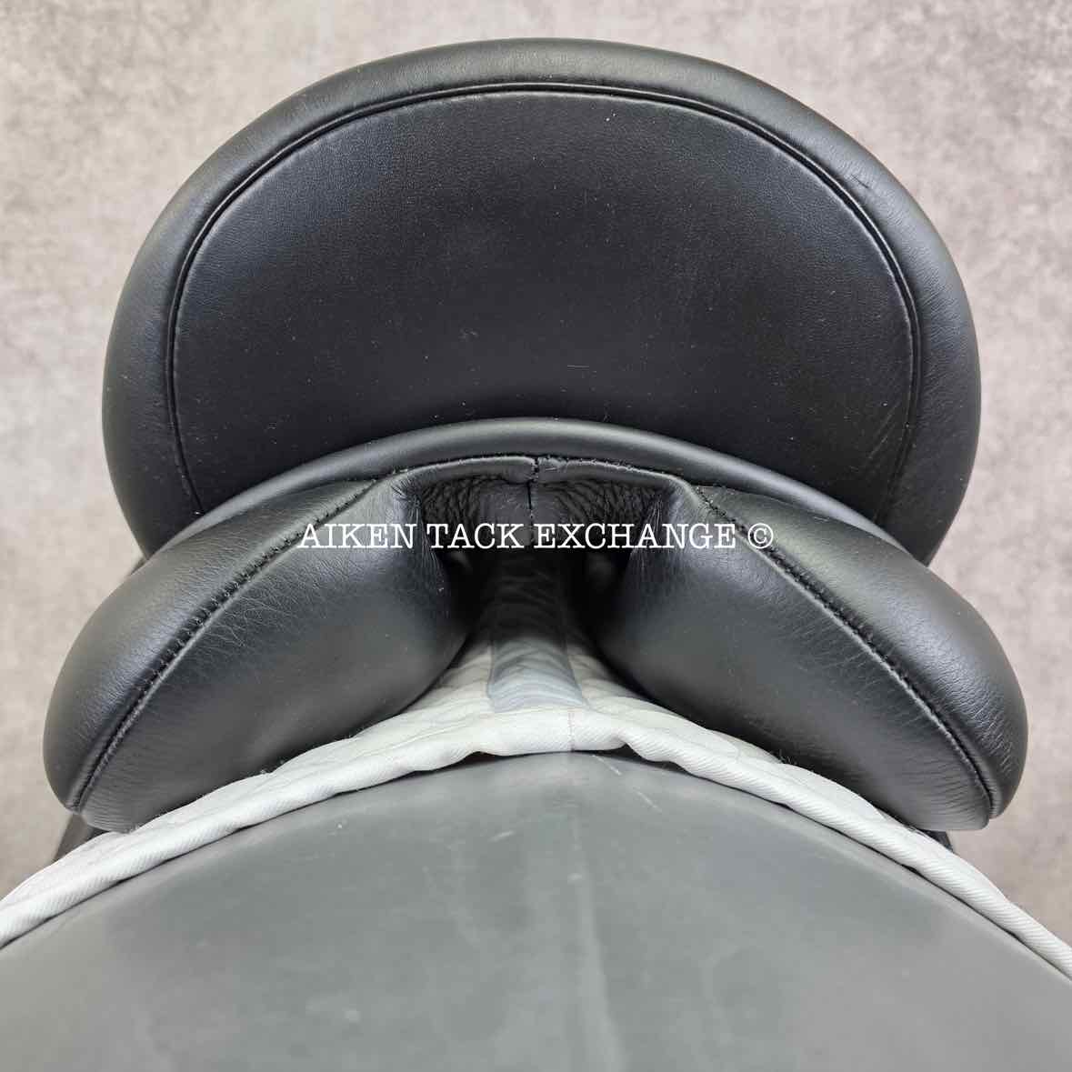 2021 Custom Saddlery Signature Wolfgang Solo Dressage Saddle, 17" Seat, Adjustable Tree, Wool Flocked Panels