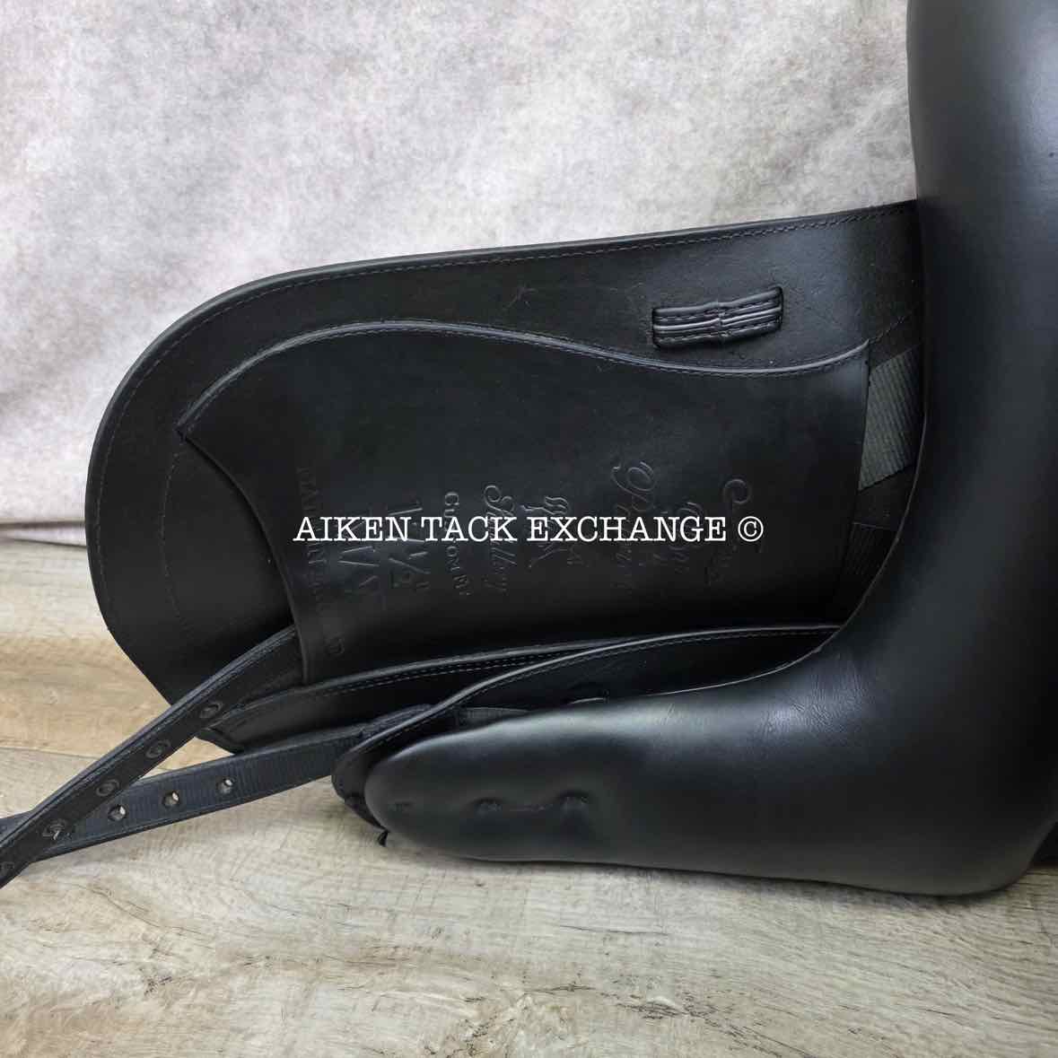 2020 Patrick Juno Monoflap Dressage Saddle, 17.5" Seat, Medium Wide Tree, Wool Flocked Panels