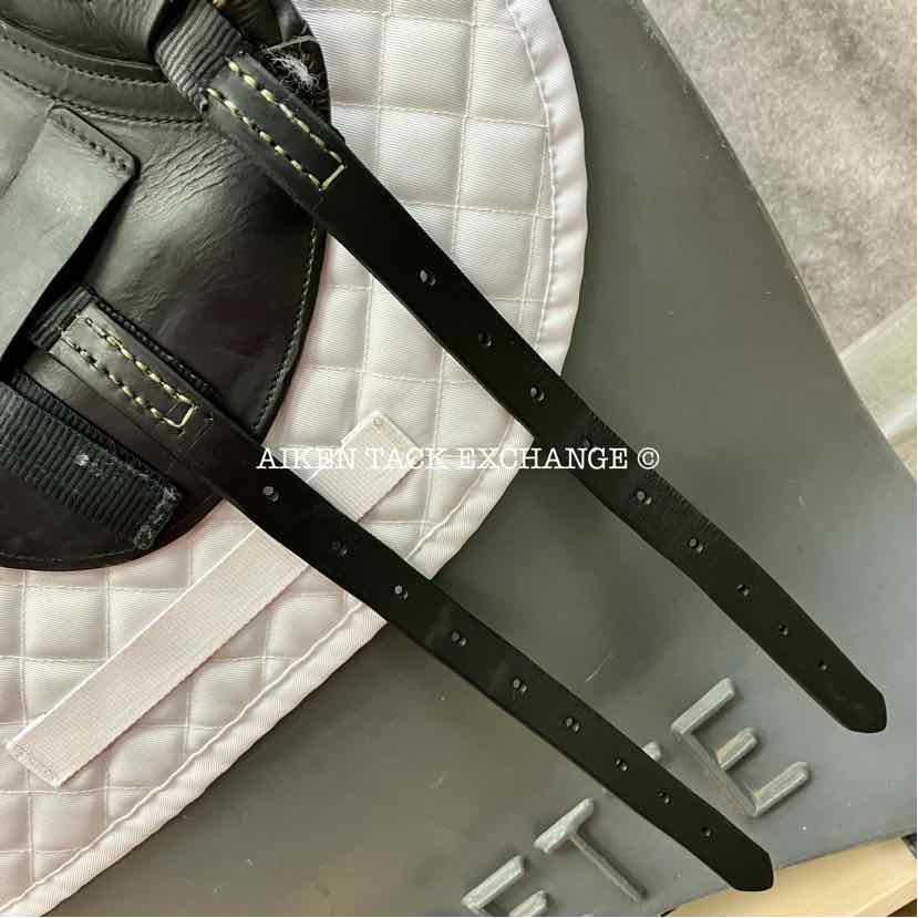 **SOLD** Albion SLK Dressage Saddle, 17.5" Seat, Medium Wide Tree, Wool Flocked Panels