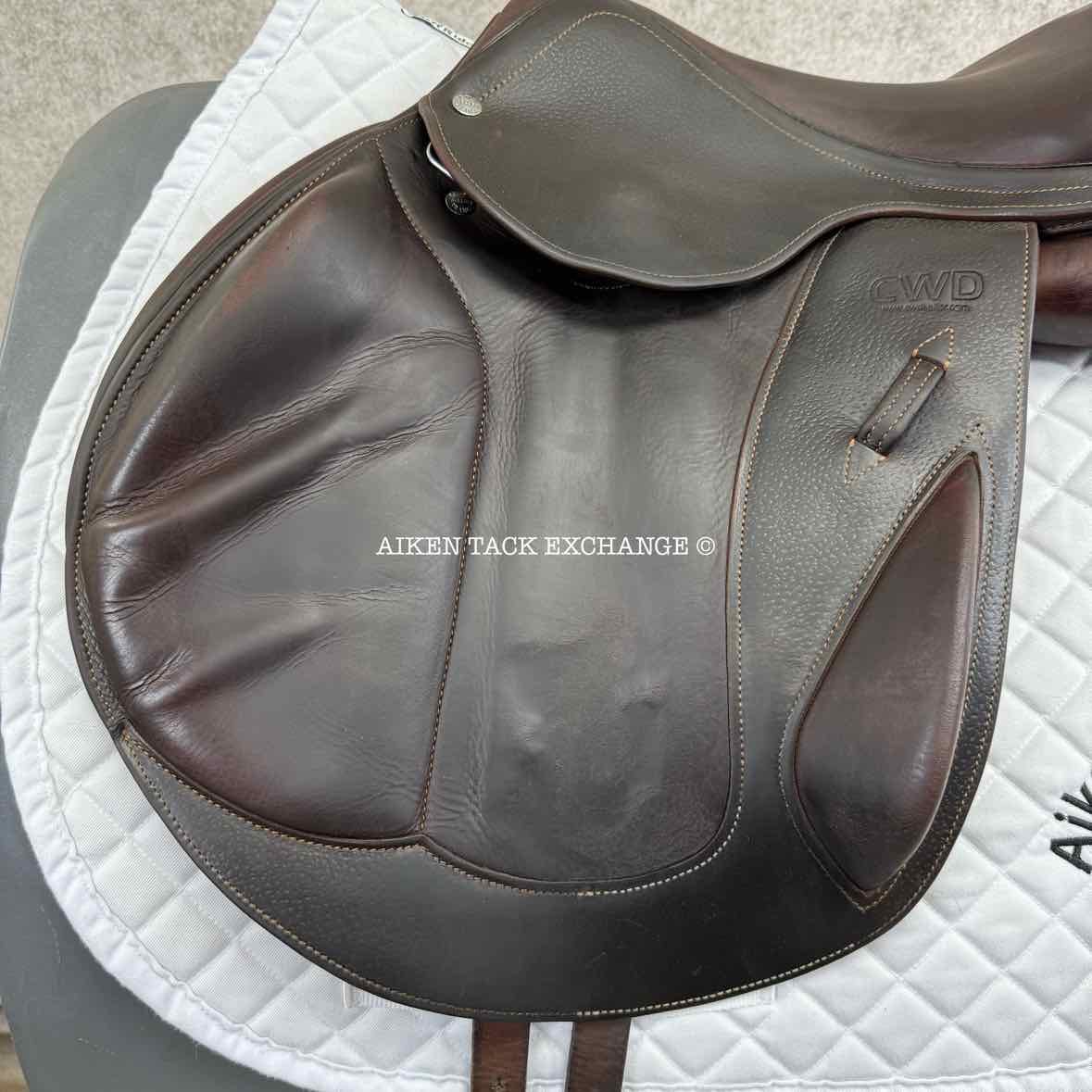 2013 CWD SE09 Monoflap Jump Saddle, 17" Seat, 2A Flap, Medium Tree, Foam Panels