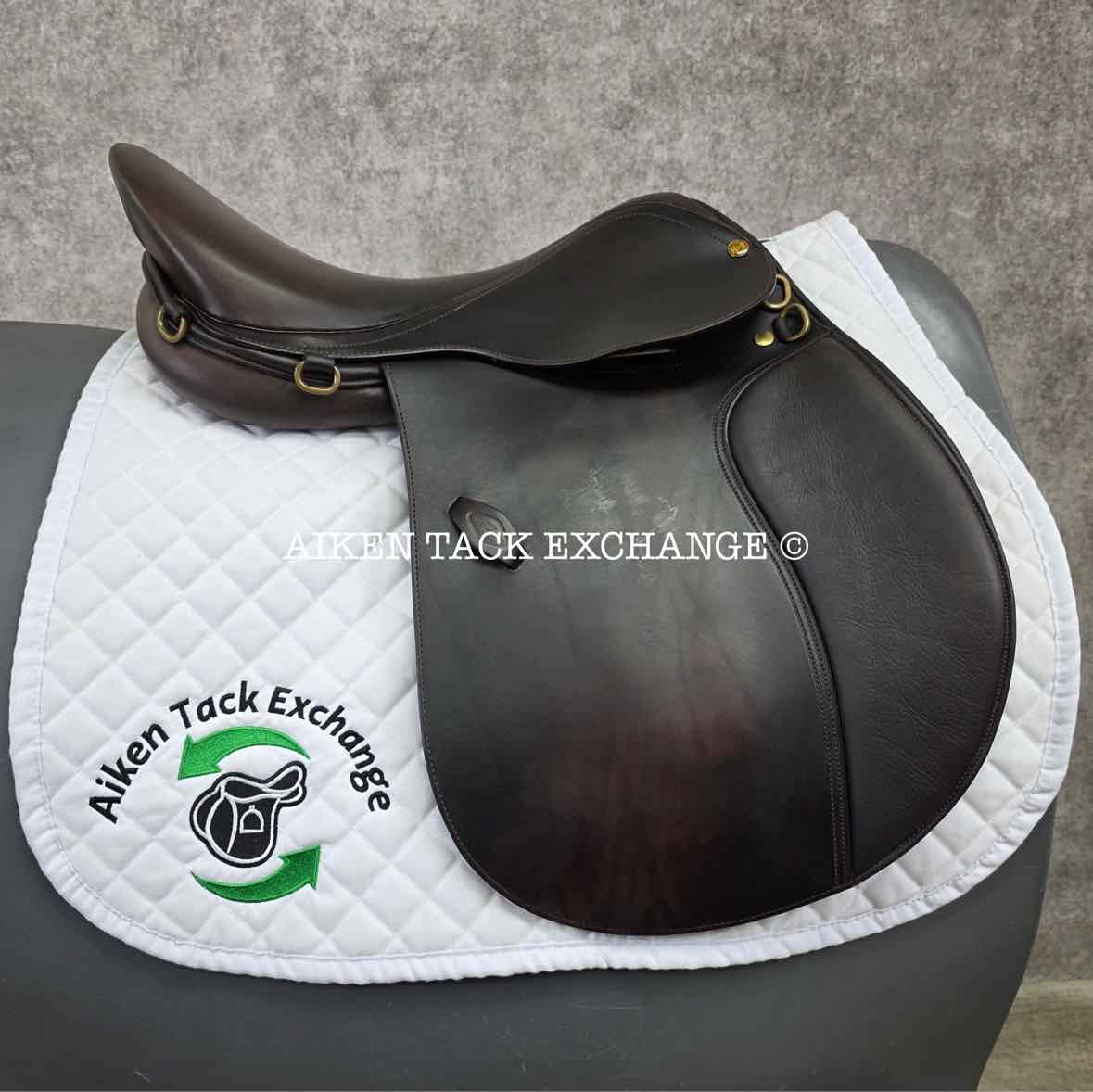 **SOLD** HDR Pro Senior Event All Purpose Saddle, 17.5" Seat, Medium Tree, Foam Panels