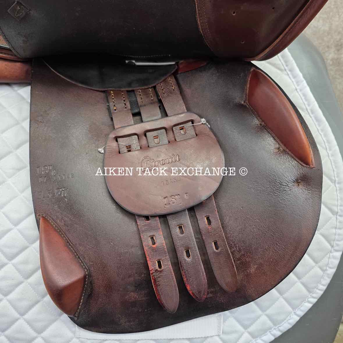 2007 Circuit by Dover Saddlery Close Contact Jump Saddle, 18" Seat, Medium Wide Tree, Foam Panels