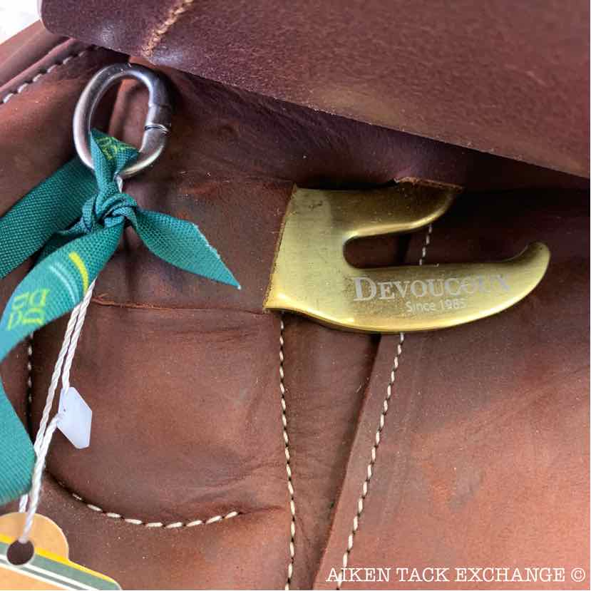 2023 Devoucoux Chiberta K Monoflap Jump Saddle, 16.5" Seat, 0KA Flap, Medium Tree, D3D Panels, Full Buffalo Leather