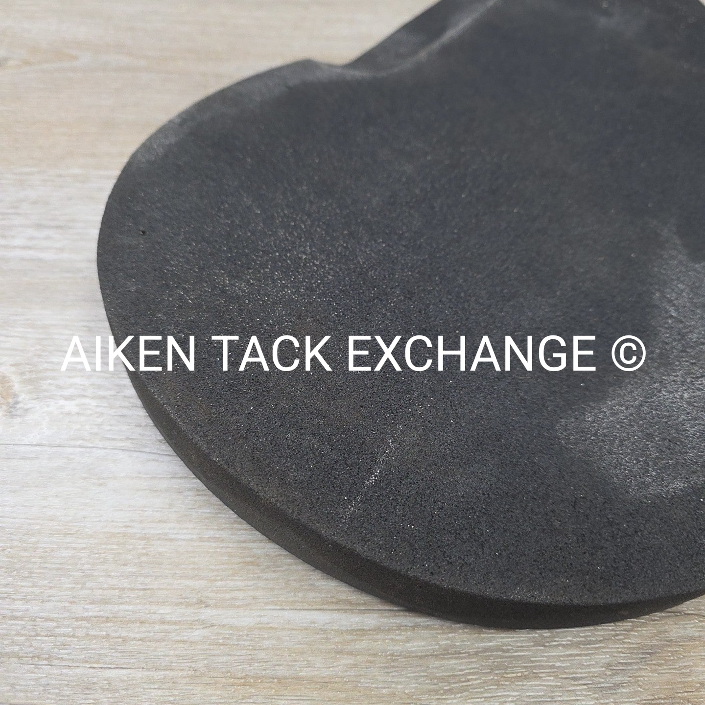 Cashel Wedge Cushion Half Pad