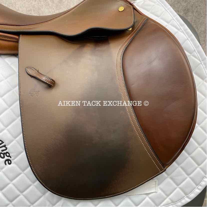 Bruno De Heusch - BDH Close Contact Jump Saddle, 17" Seat, Medium Tree, Foam Panels