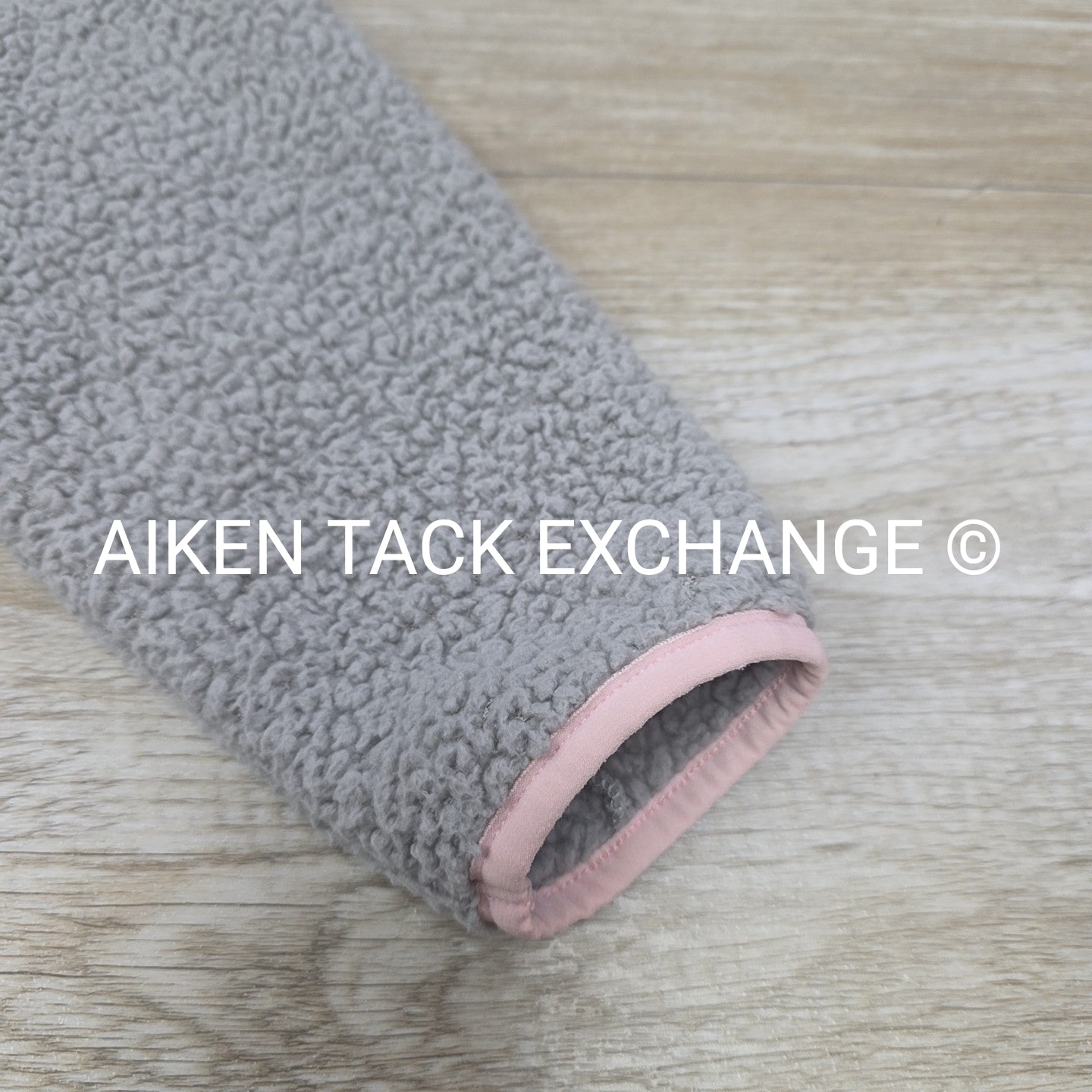 Sherpa Fleece Pull Over Sweater, Size Large