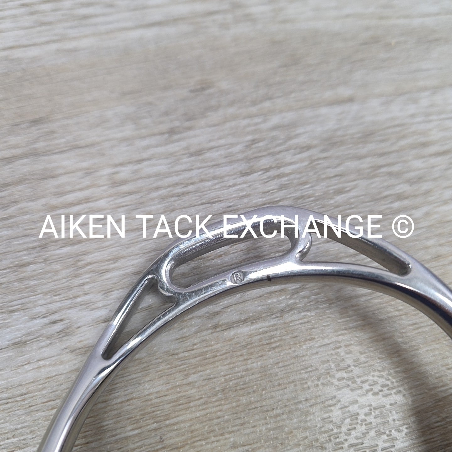 Herm Sprenger 4-F Bow Balance Stirrup Irons, 4"