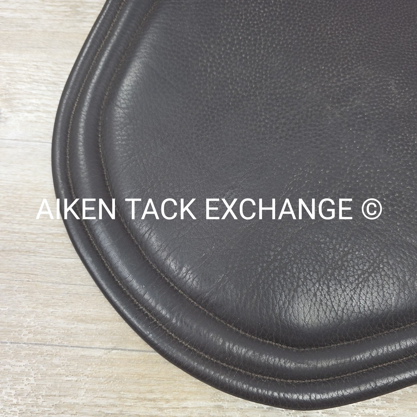 Fairfax Short Stud Guard Belly Guard Girth, Size 28" (has blemishes)