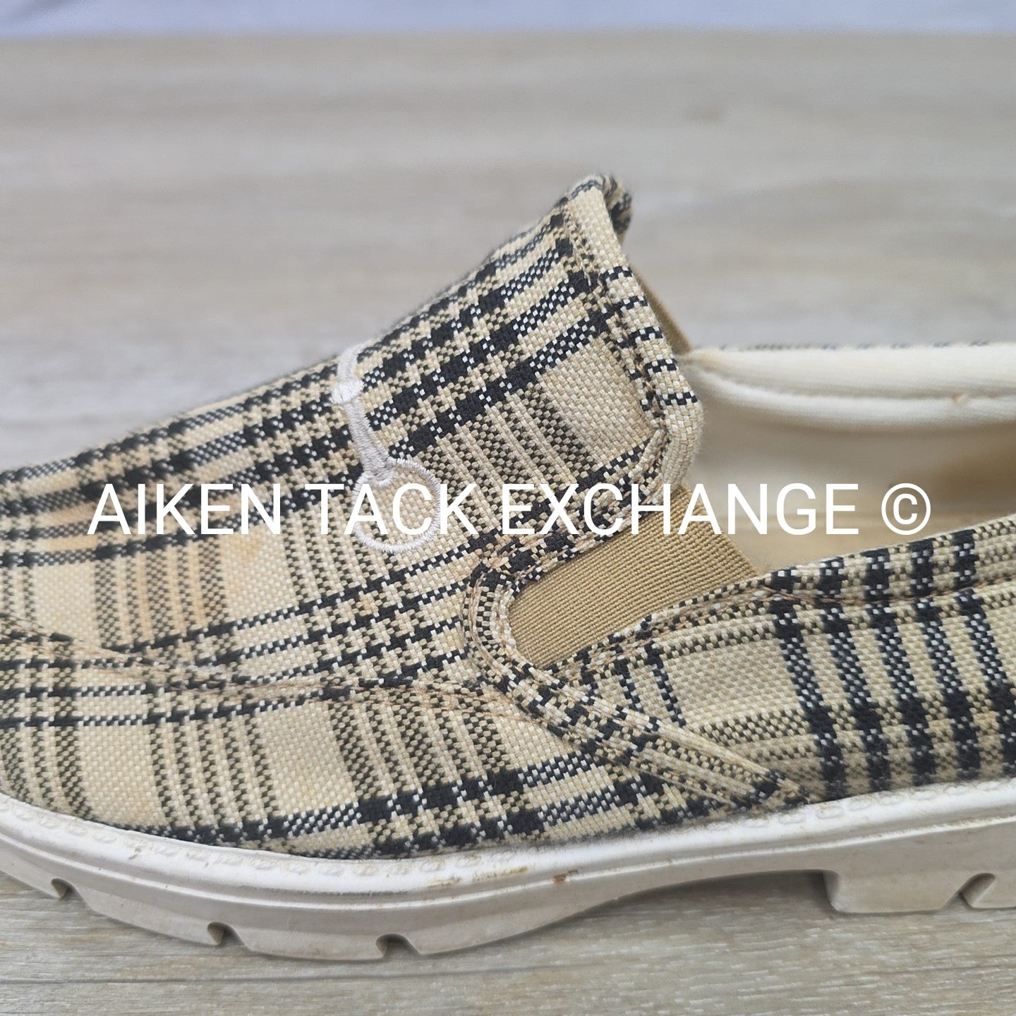 5/A Baker TuffRider Plaid Loafer, Size 11