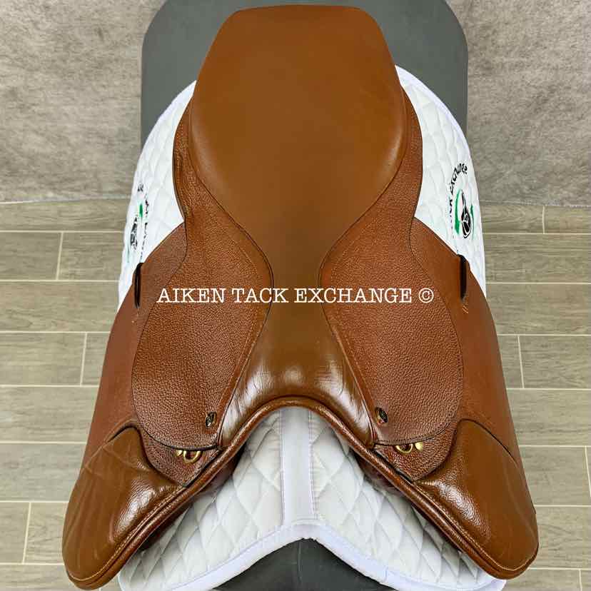 Regency Close Contact Jump Saddle, 17.5" Seat, Medium Wide Tree, Foam Panels