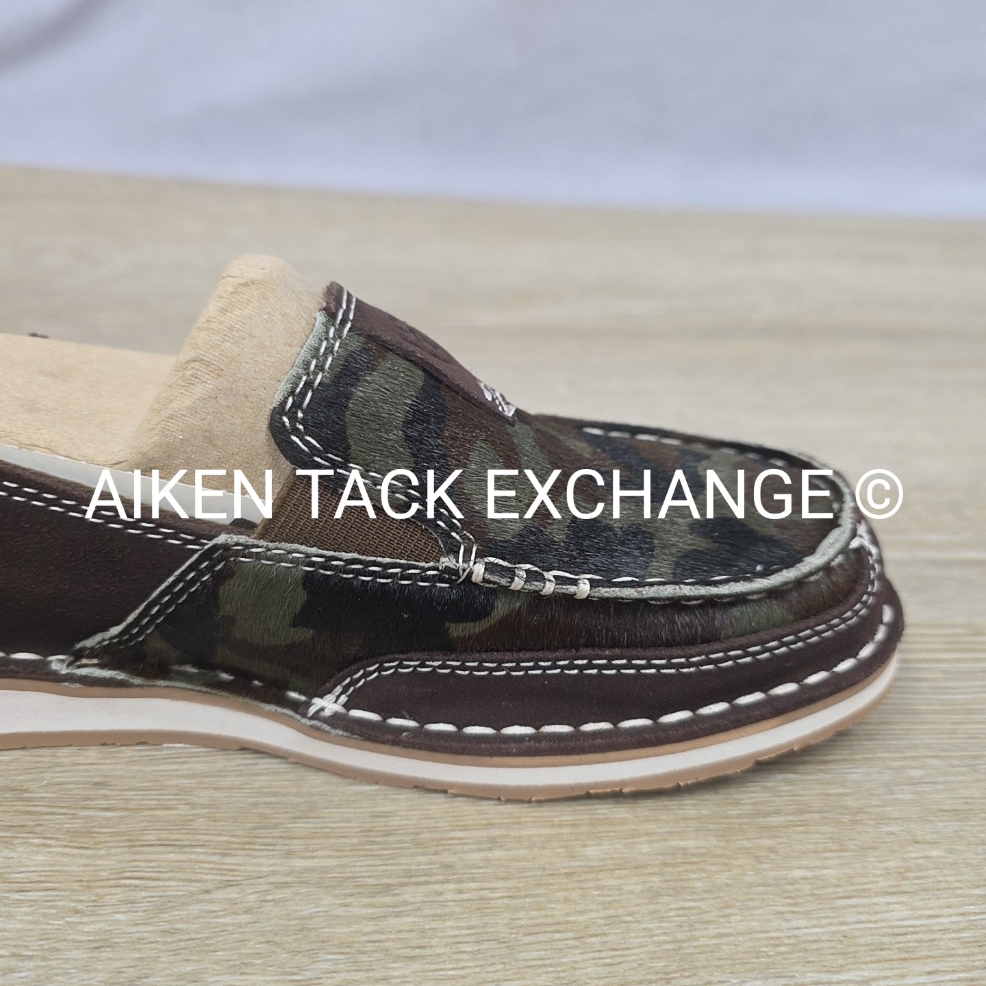 Ariat Chocolate Chip Suede No Se'um Cruisers, Brand New, Size 6.5