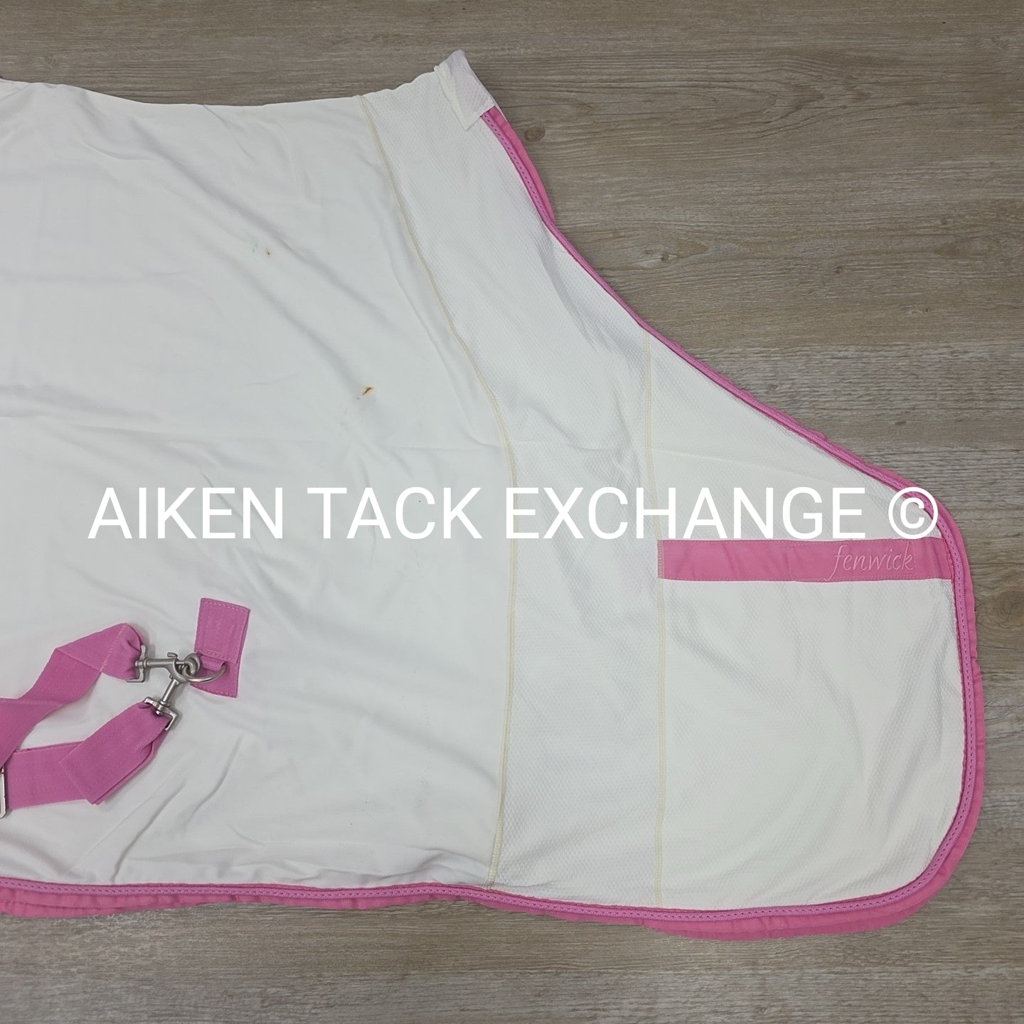 Fenwick Equestrian Pop Star Dress Sheet Sporty Cooler, 68"