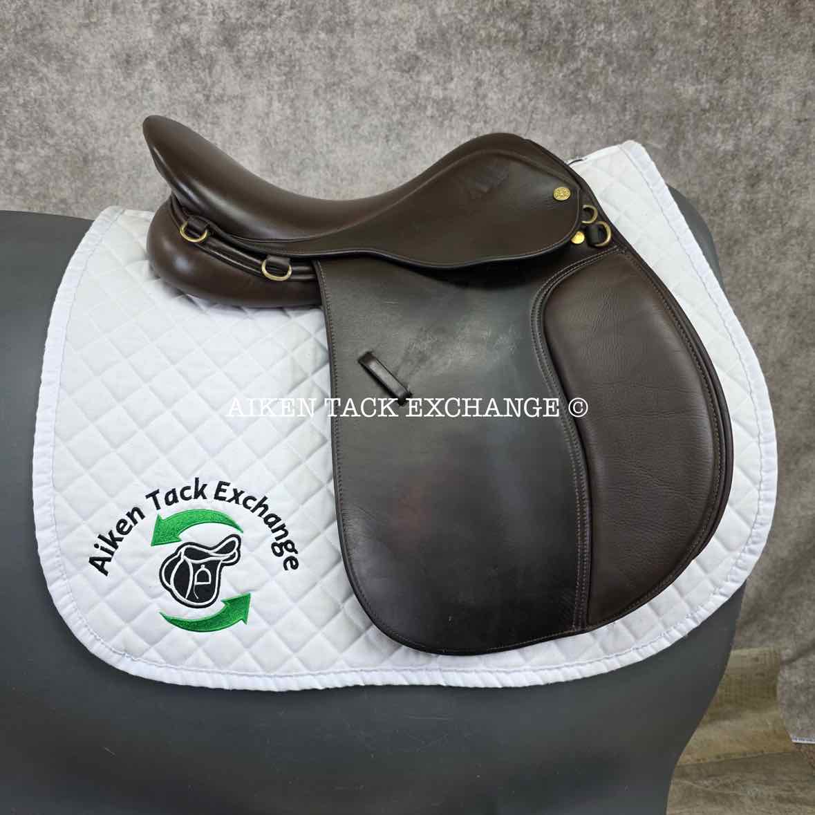 **SOLD** Collegiate Senior Event All Purpose Saddle, 16.5" Seat, Medium Tree, Foam Panels