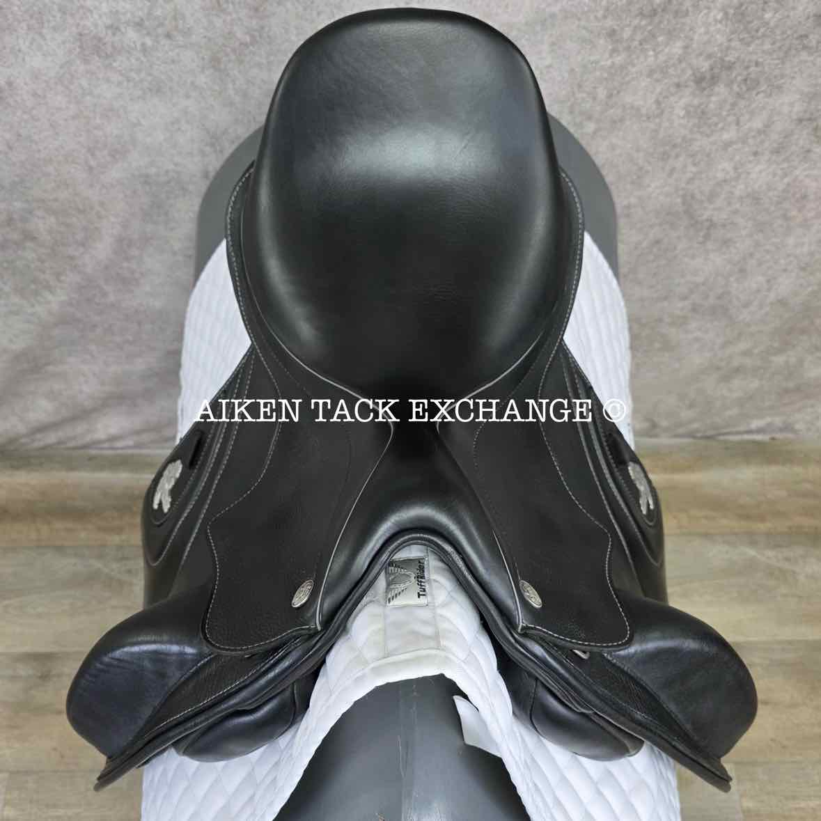 2020 Fairfax World Class Monoflap Dressage Saddle, 18" Seat, Adjustable Tree - Changeable Gullet, Wool Flocked Panels