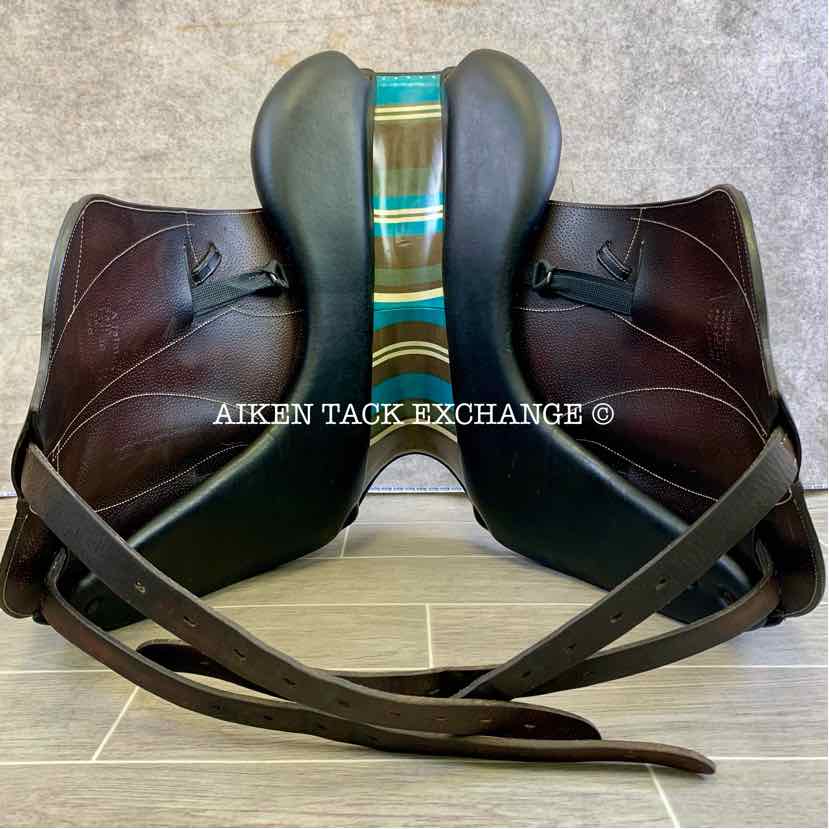 2017 Voltaire Adelaide Monoflap Dressage Saddle, 17.5" Seat, 2A Flap, Wide Tree, Foam PRO Panels, Brown Buffalo Leather