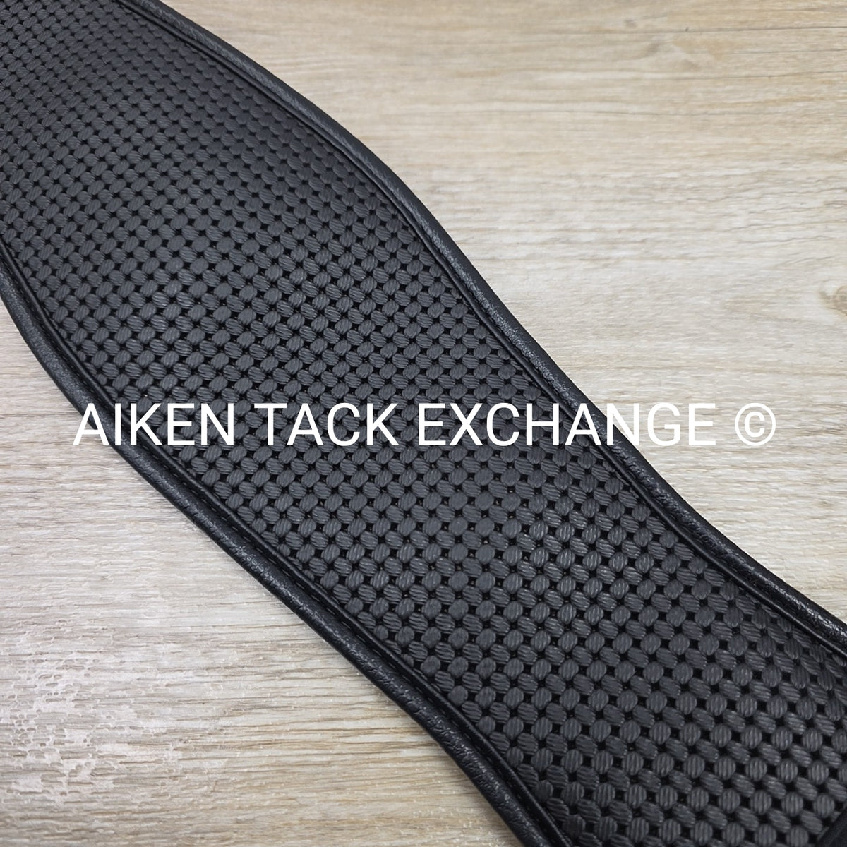 Ovation Airform Chafeless Dressage Girth, Black, 26"