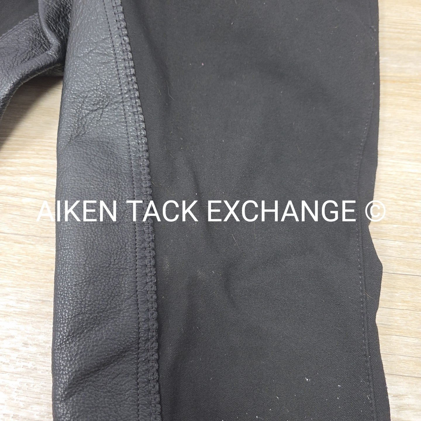 Ovation Leather Full Seat Breeches, Size 30 L