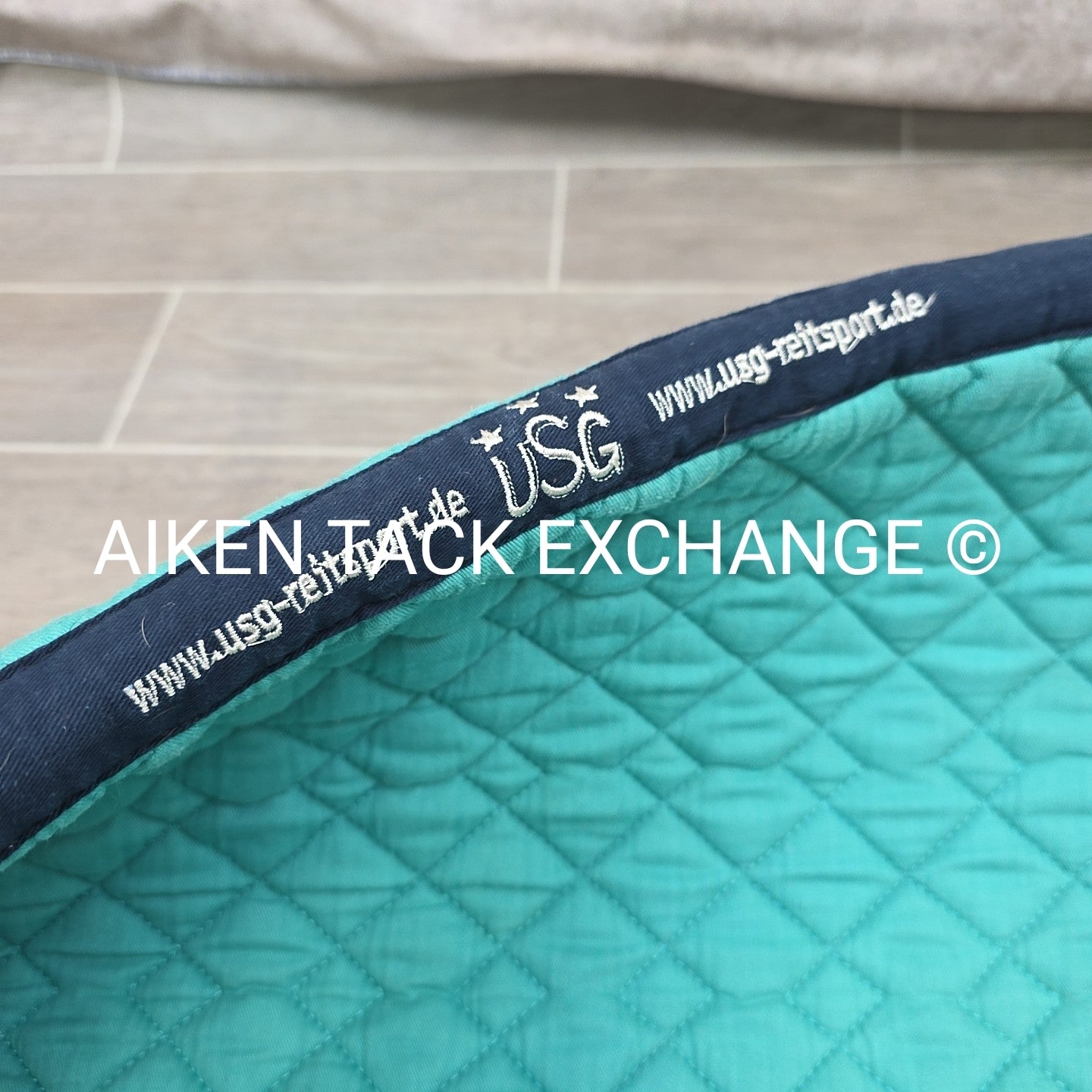 USG by KL Select Dressage Saddle Pad, Size Full (has blemishes)