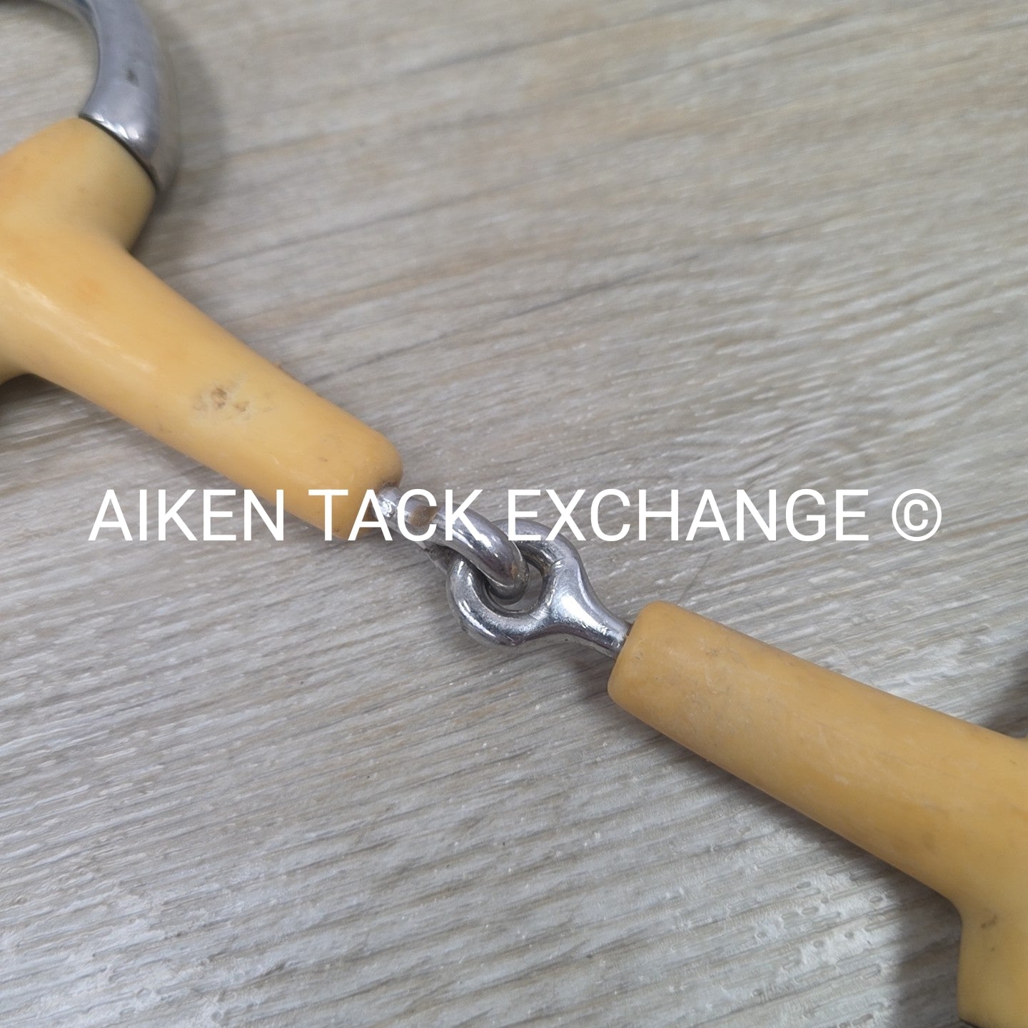 Single Joint Plastic Eggbutt Bit 5" (Has Chew Marks)