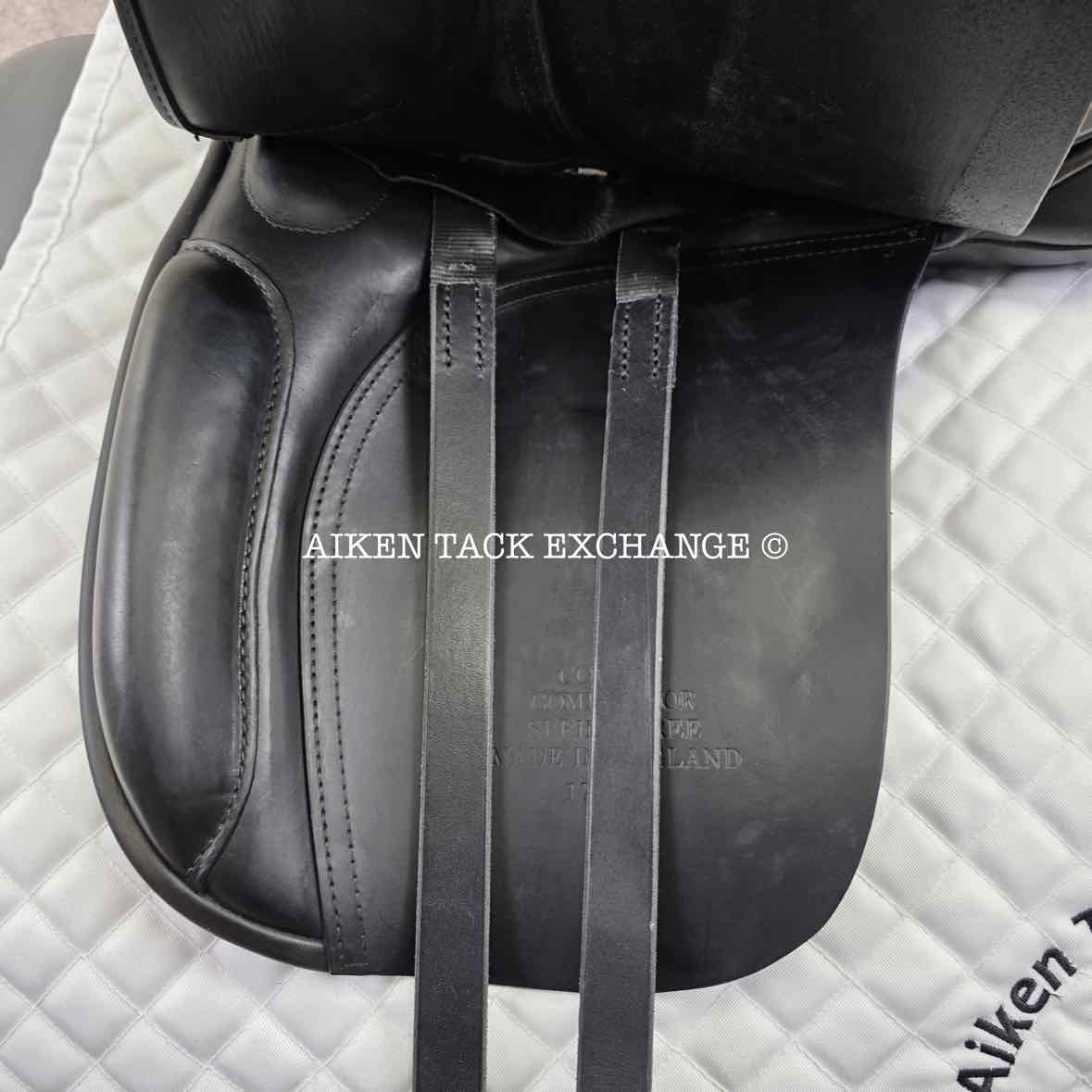 1995 County Competitor Dressage Saddle, 17.5" Seat, Medium Tree, Wool Flocked Panels