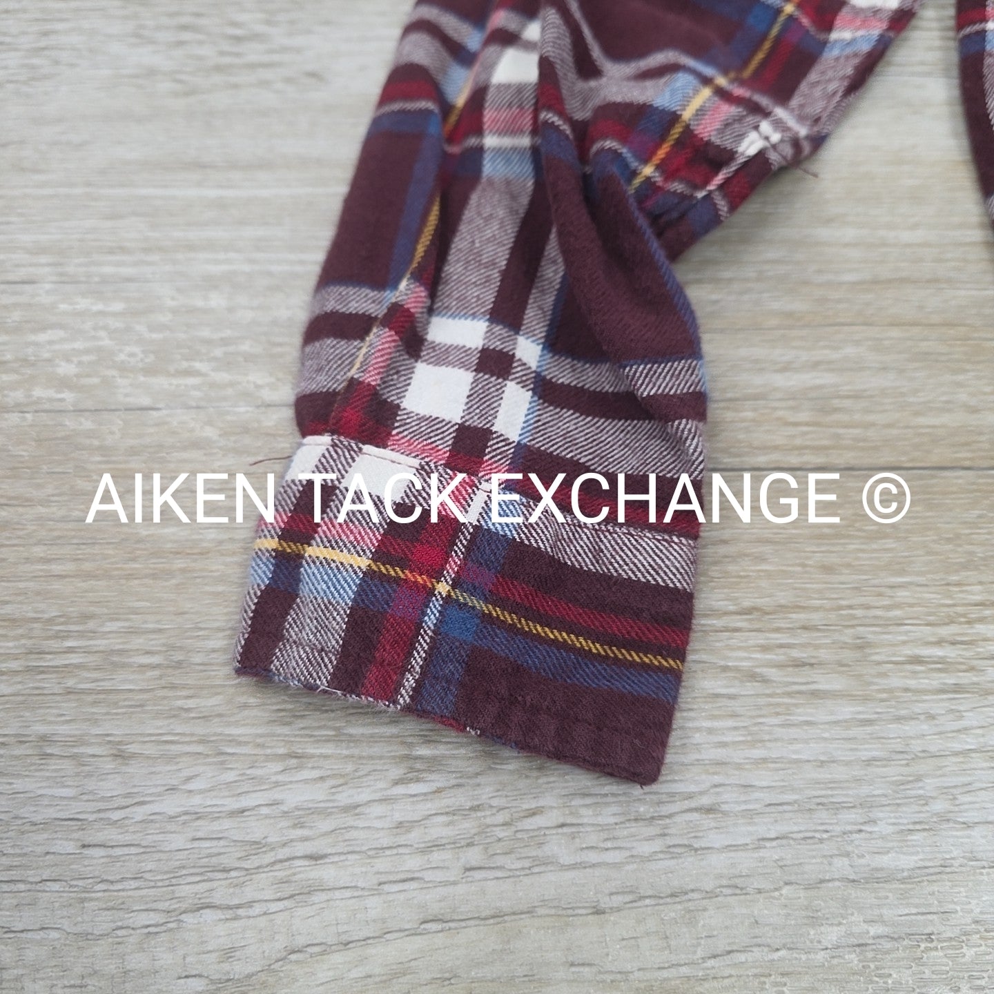 Children's Place Boys Flannel Long Sleeve Button Down Top, Size Medium