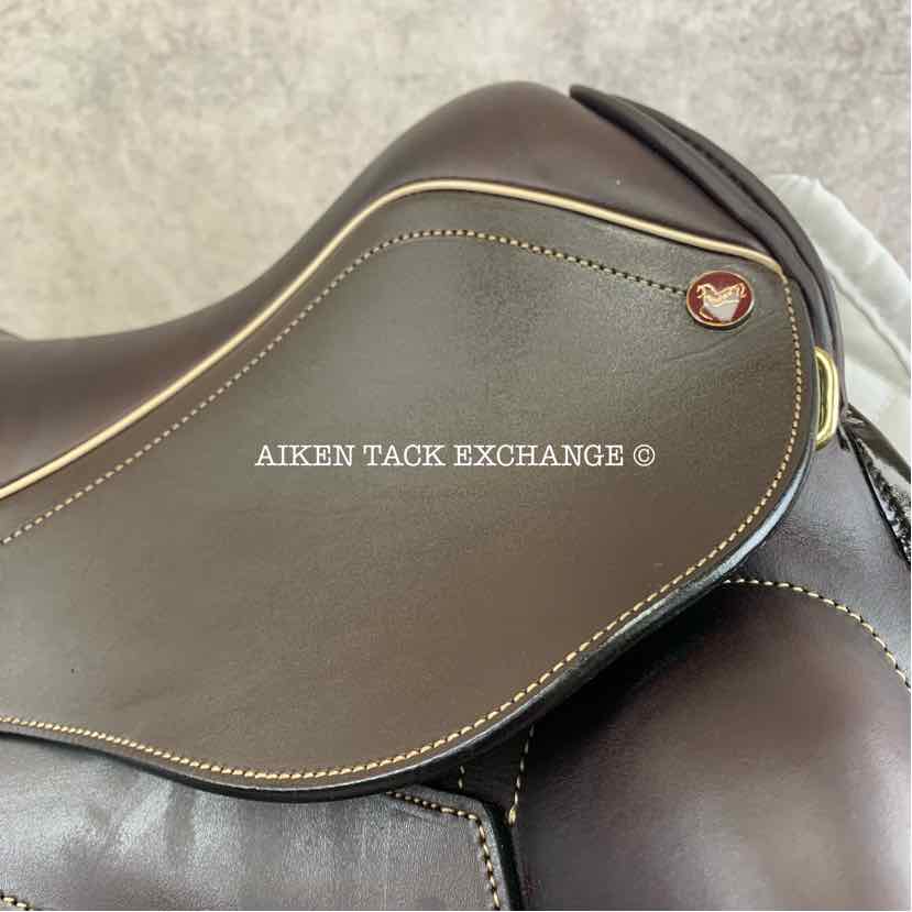 2022 MaxFlex Picasu Monoflap Dressage Saddle, 18" Seat, Flex Tree - Wide Fit, Wool Flocked Pony Panels