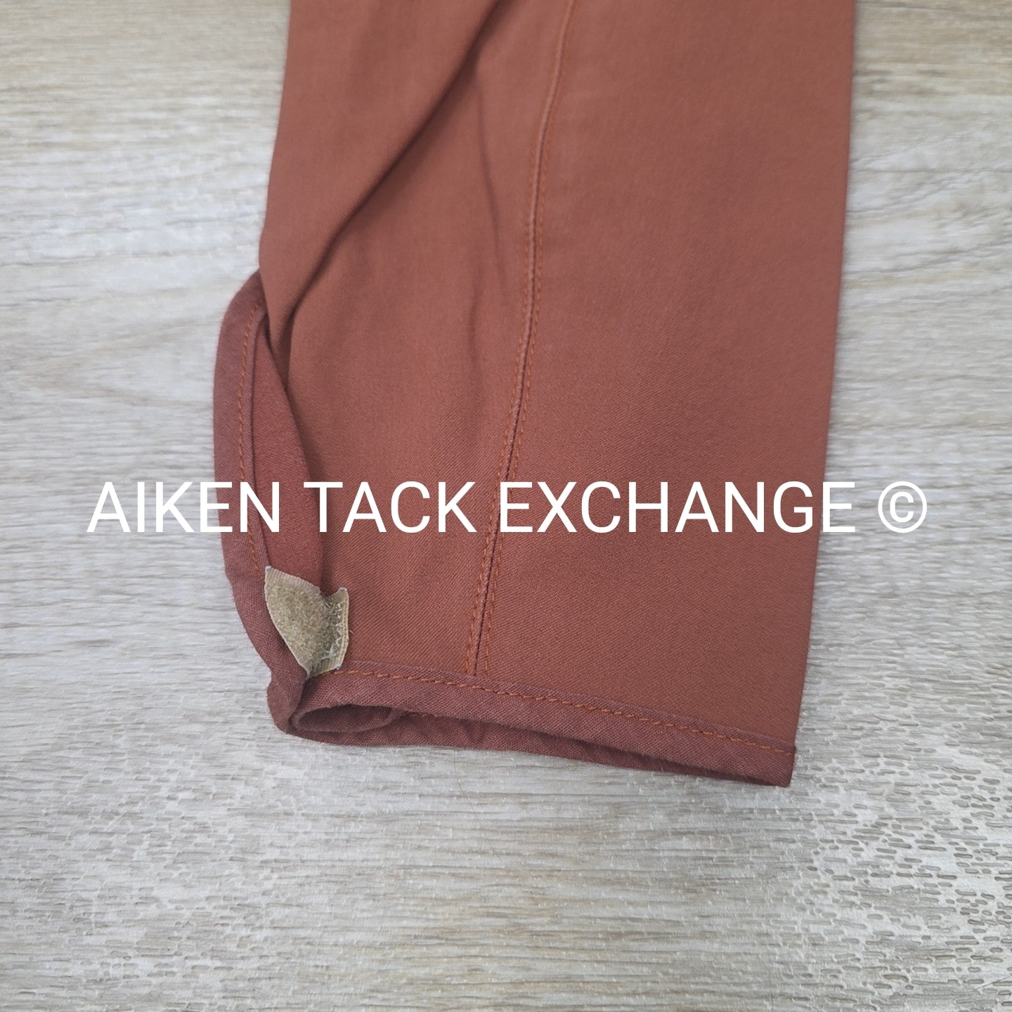 Tailored Sportsman Trophy Hunter Knee Patch Breeches, Size 30 R