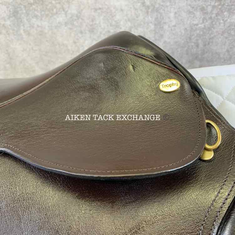 CJD Trophy Competitor XK Close Contact Jump Saddle, 17" Seat, Medium Tree, Foam Panels