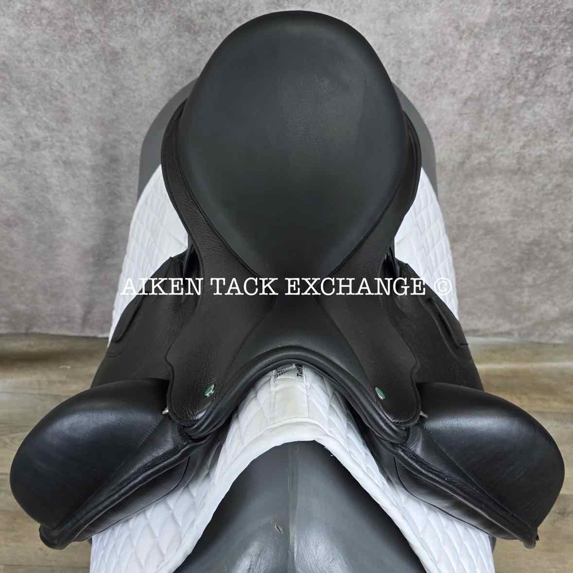 2023 Envy by Custom Saddlery Motion Monoflap Dressage Saddle, 18" Seat, Adjustable Tree, Wool Flocked Panels