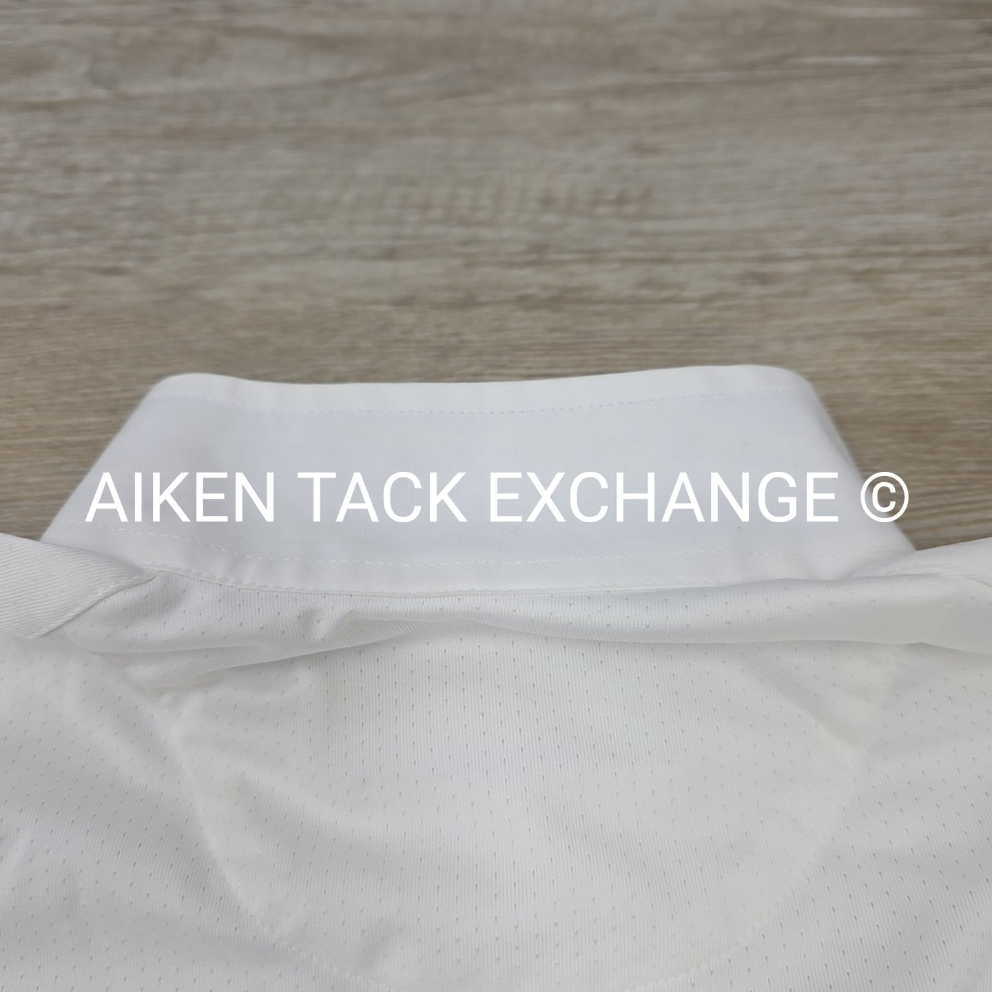 Essex Classics Talent Yarn Long Sleeve Sun Shirt Show Shirt, Size Medium