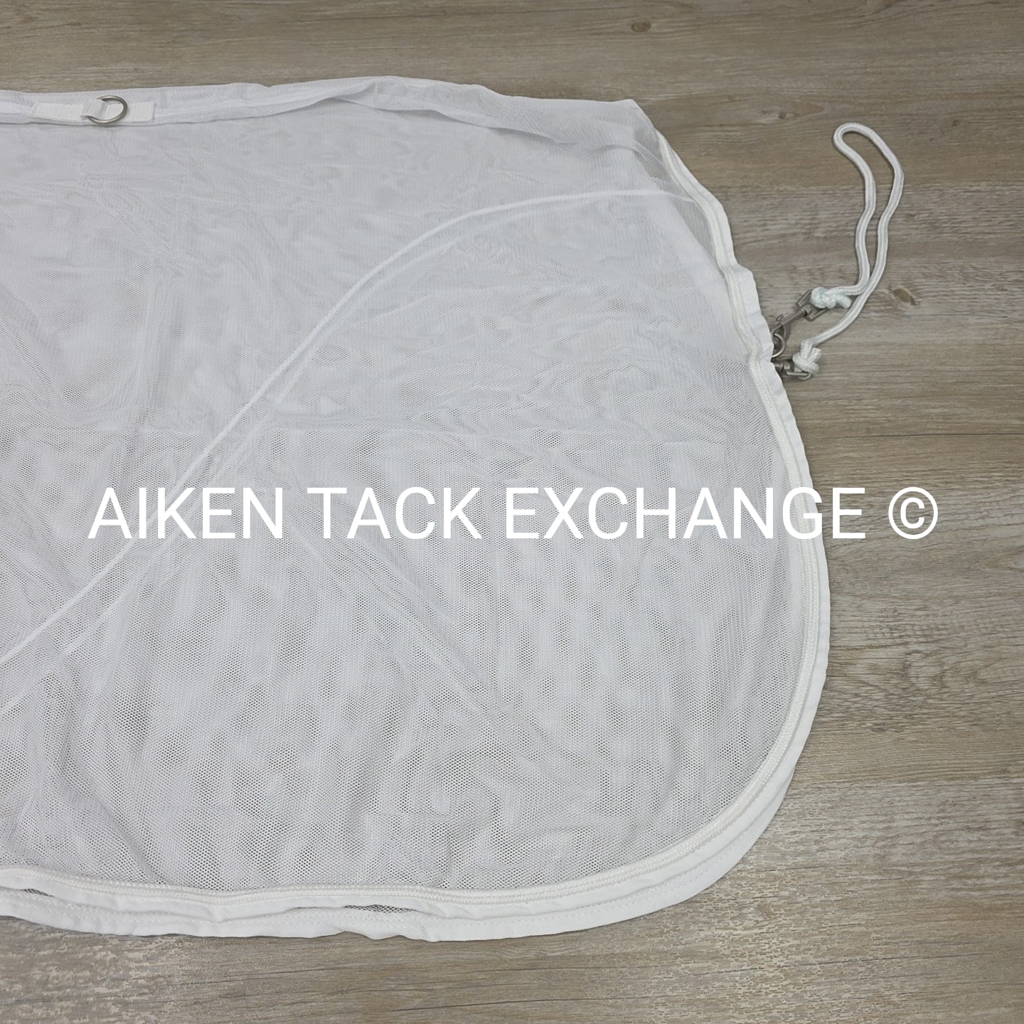 Fenwick Equestrian BodyGuard Mesh Cooler, White (has some marks) 62"
