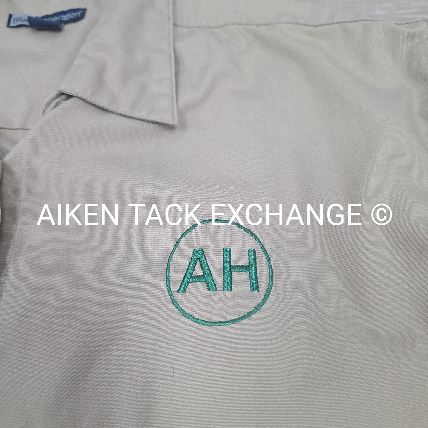 Aiken Hounds Long Sleeve Button Down Top, Size Medium