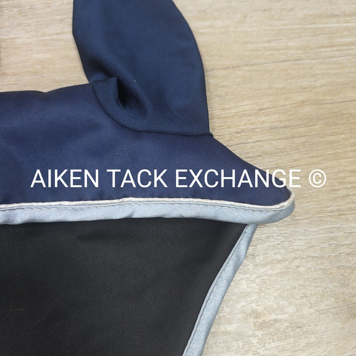 HKM Monaco Ear Bonnet, Size Full (missing 1 jewel)