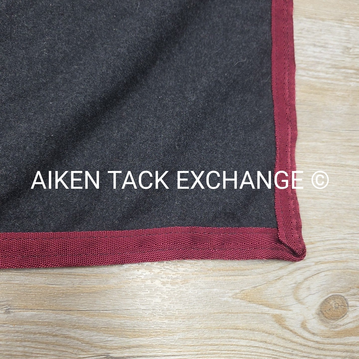 Triple Crown Wool Cooler, 90 x 96