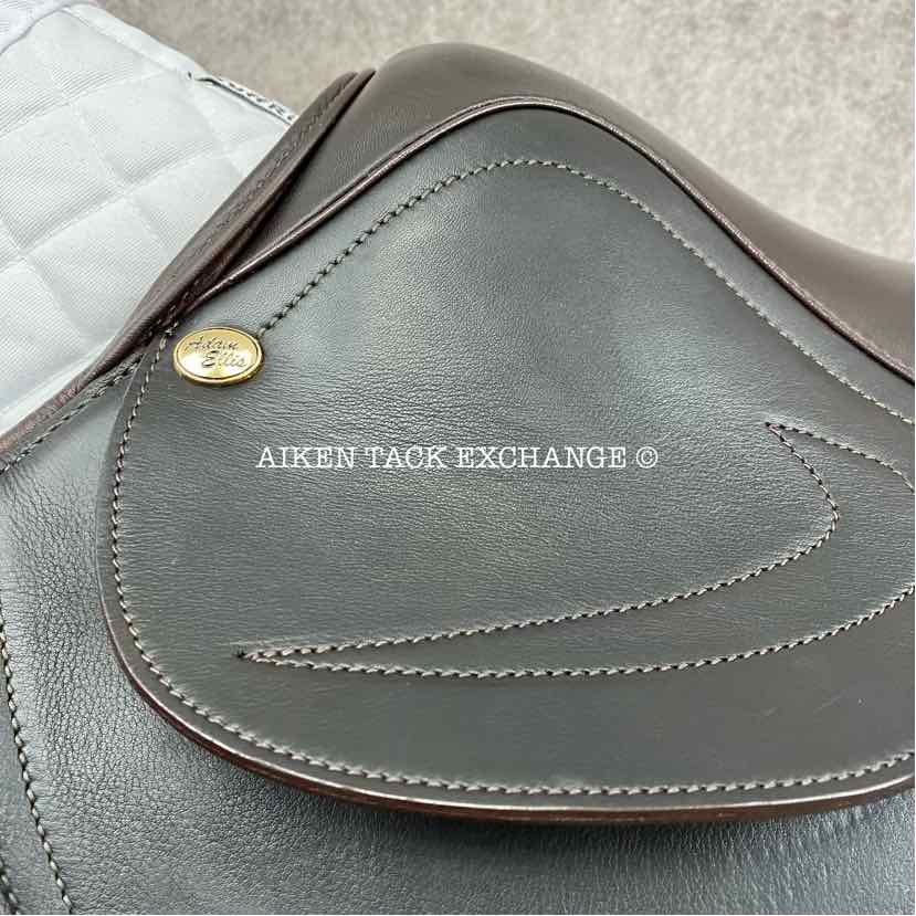 **On Trial** Adam Ellis Chloe Close Contact Jump Saddle, 17" Seat, Medium Wide Tree, Foam Panels
