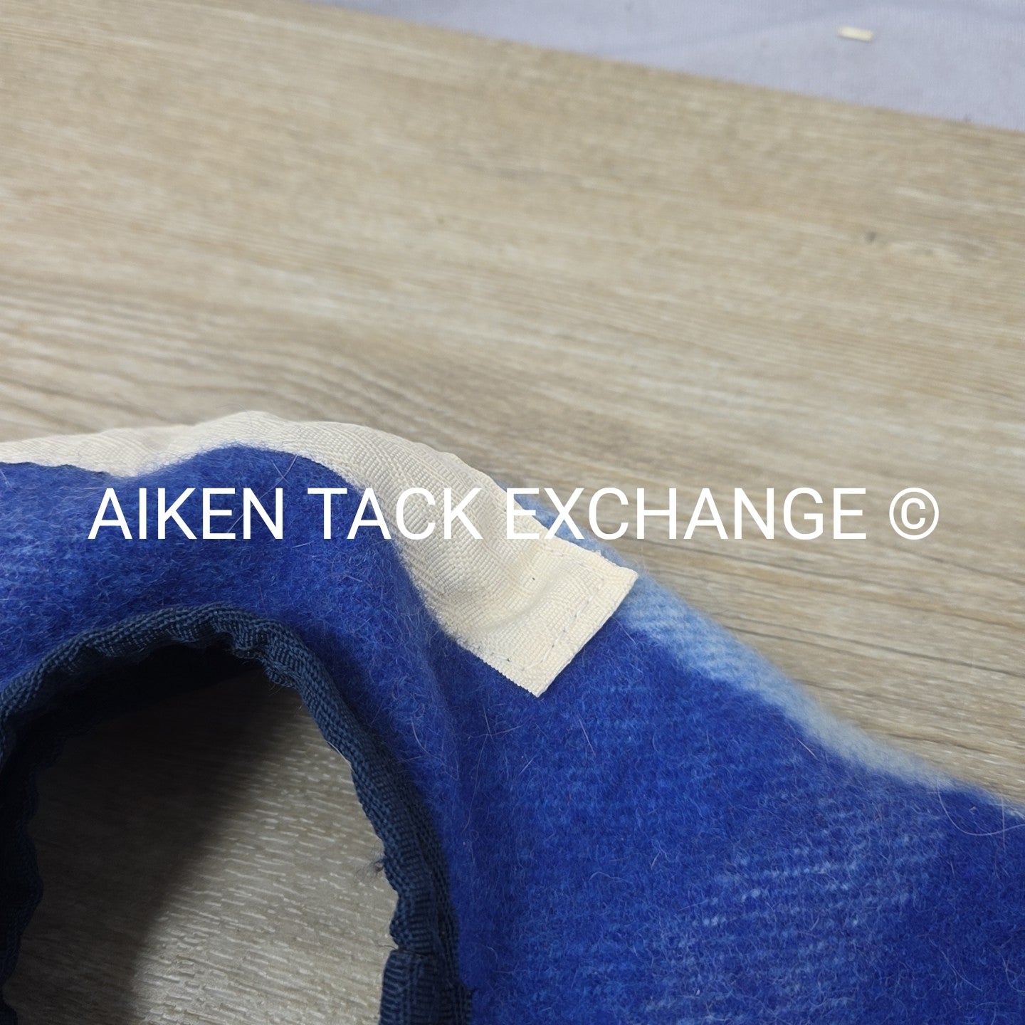 Camelot Wool Full Hood, Size Full