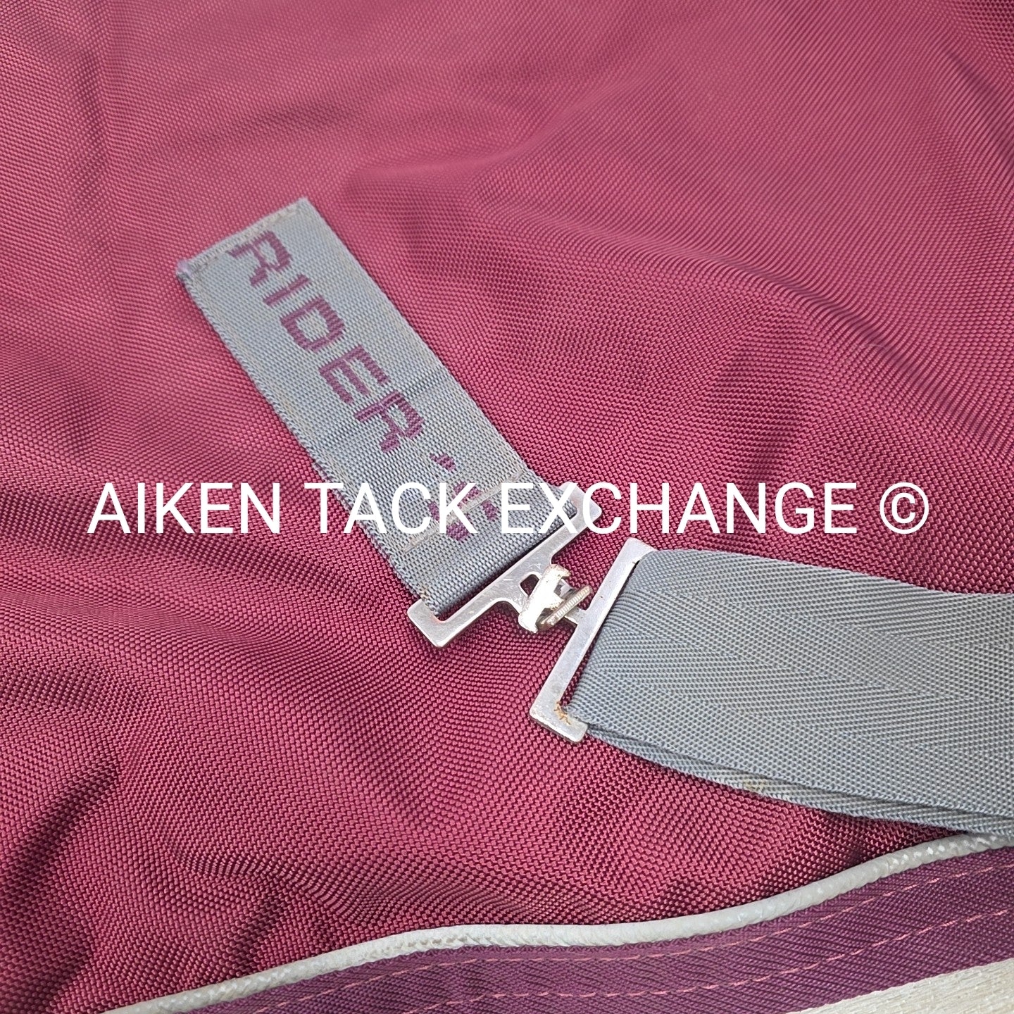 Dover Saddlery Riders International Medium Weight Turnout Blanket, 80"