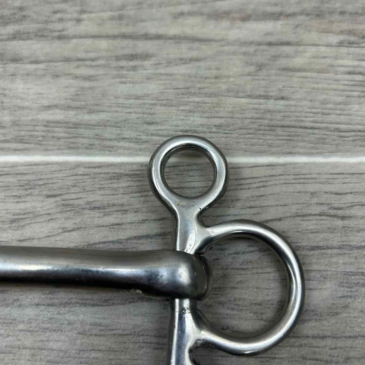 Mullen Mouth Pelham Bit 4.75' (No Hooks & Curb Chain)