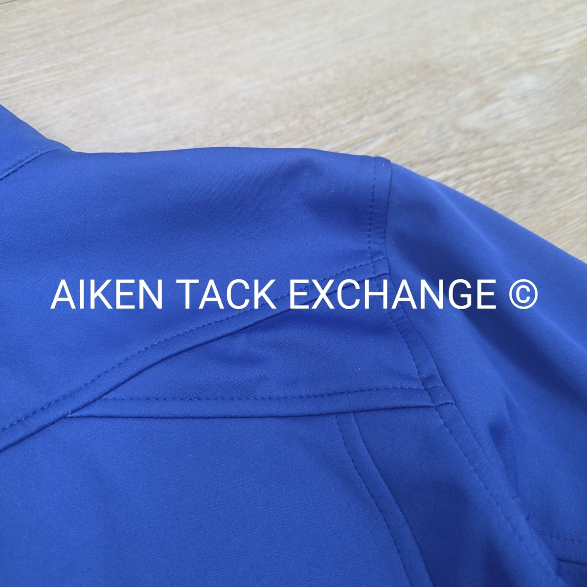 Ariat Softshell Jacket, Size Small