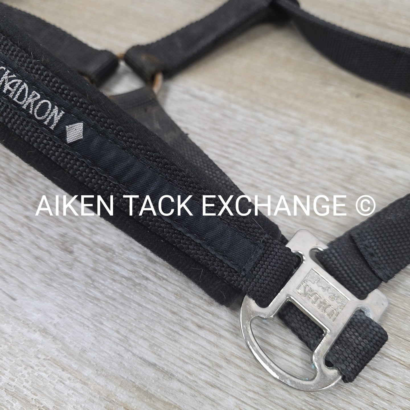 Eskadron Halter, Size Full