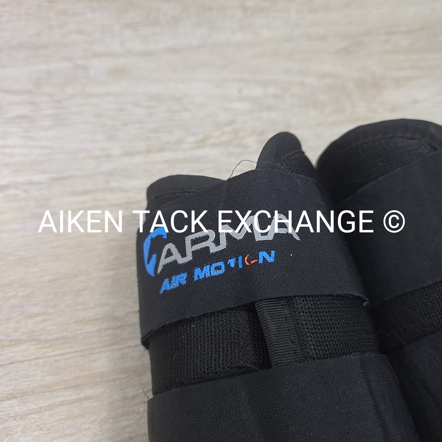 Arma Air Motion Brushing Boots, Size Cob